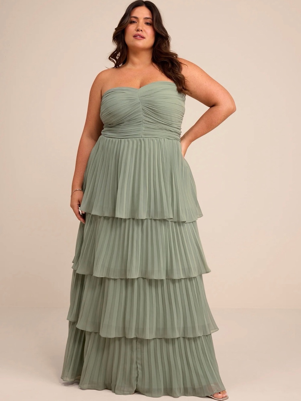 NWTS Lulus Tiered Strapless Pleated Maxi Dress in Sage